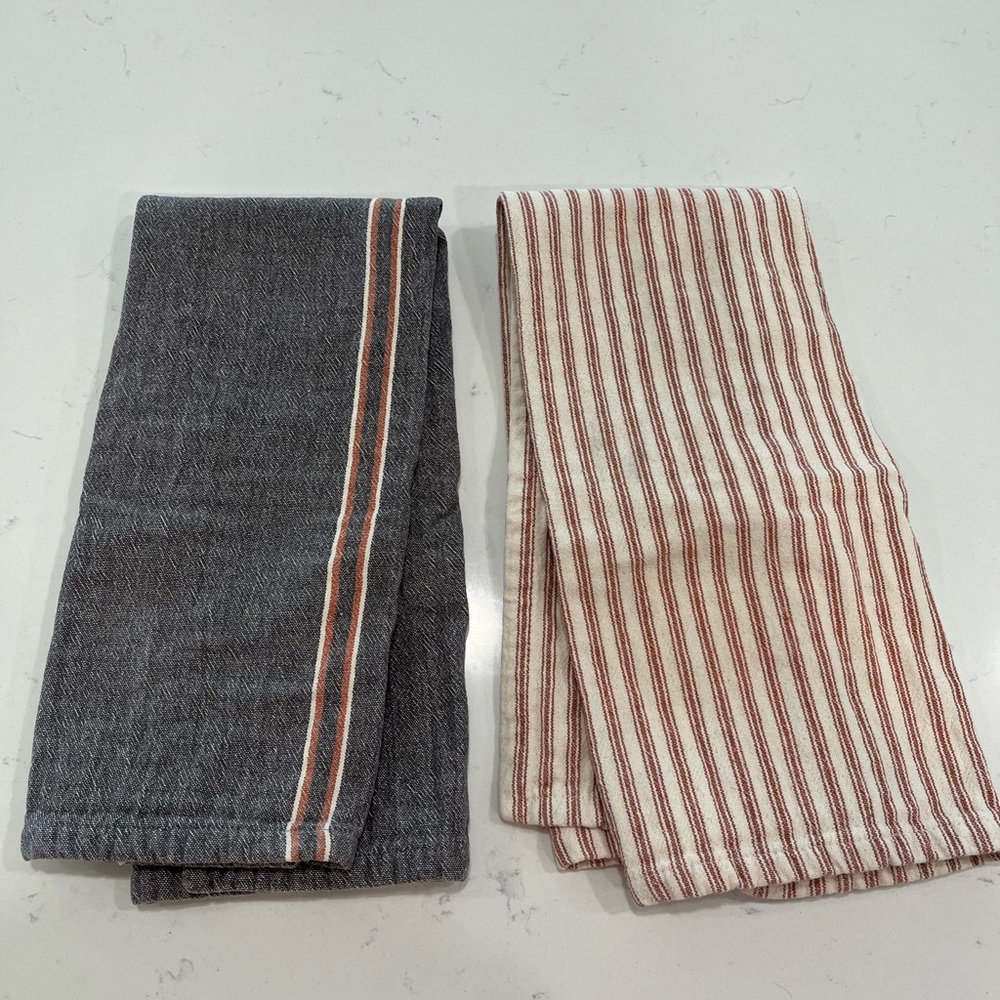 Hearth & Hand Gray and Orange Kitchen Linens